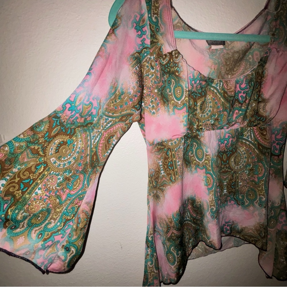 beautiful 2000s y2k blouse